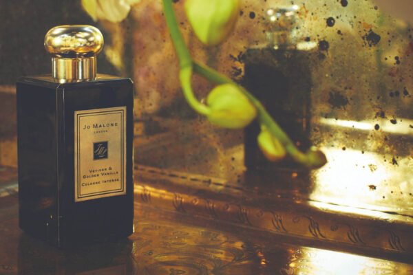 JO MALONE VETIVER & GOLDEN VANILLA INT (T) 100ML